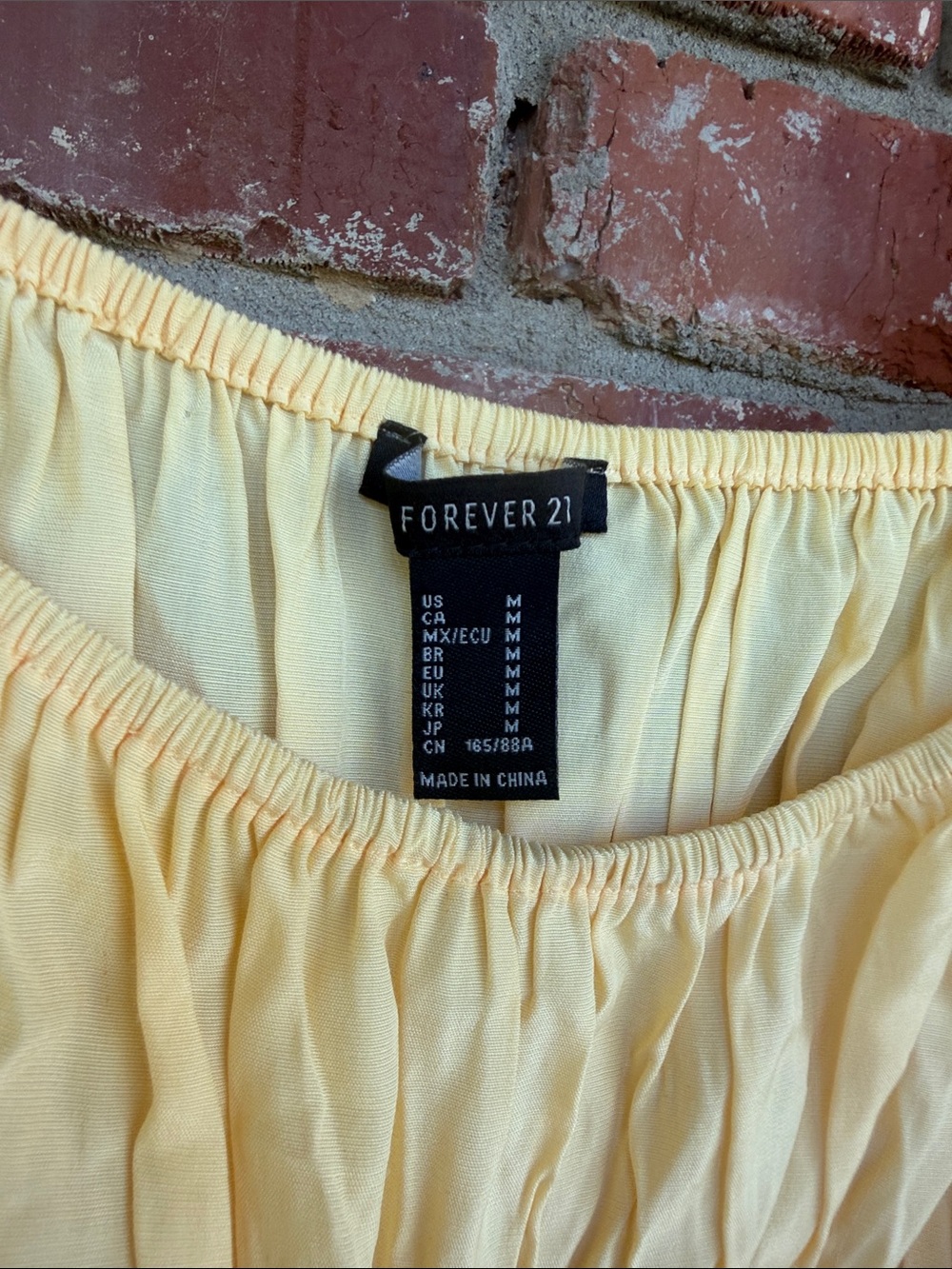 Forever 21 Light Yellow Crop Top size M - Picture 3 of 5